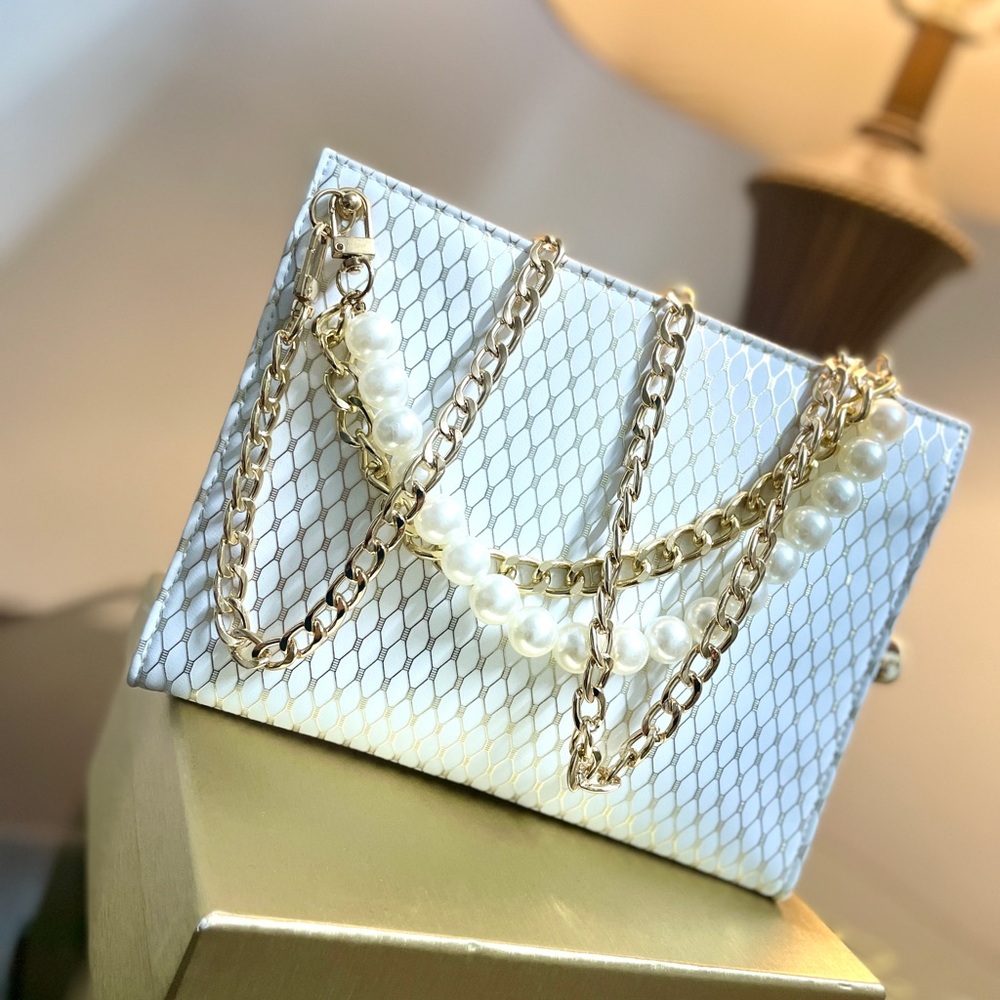 YSL - Picture 8 of 15